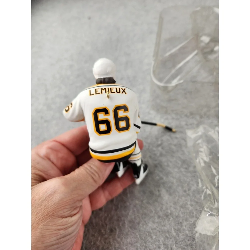 Vtg Mario Lemieux Pittsburgh Penguins Hockey Card Hallmark Christmas Ornament